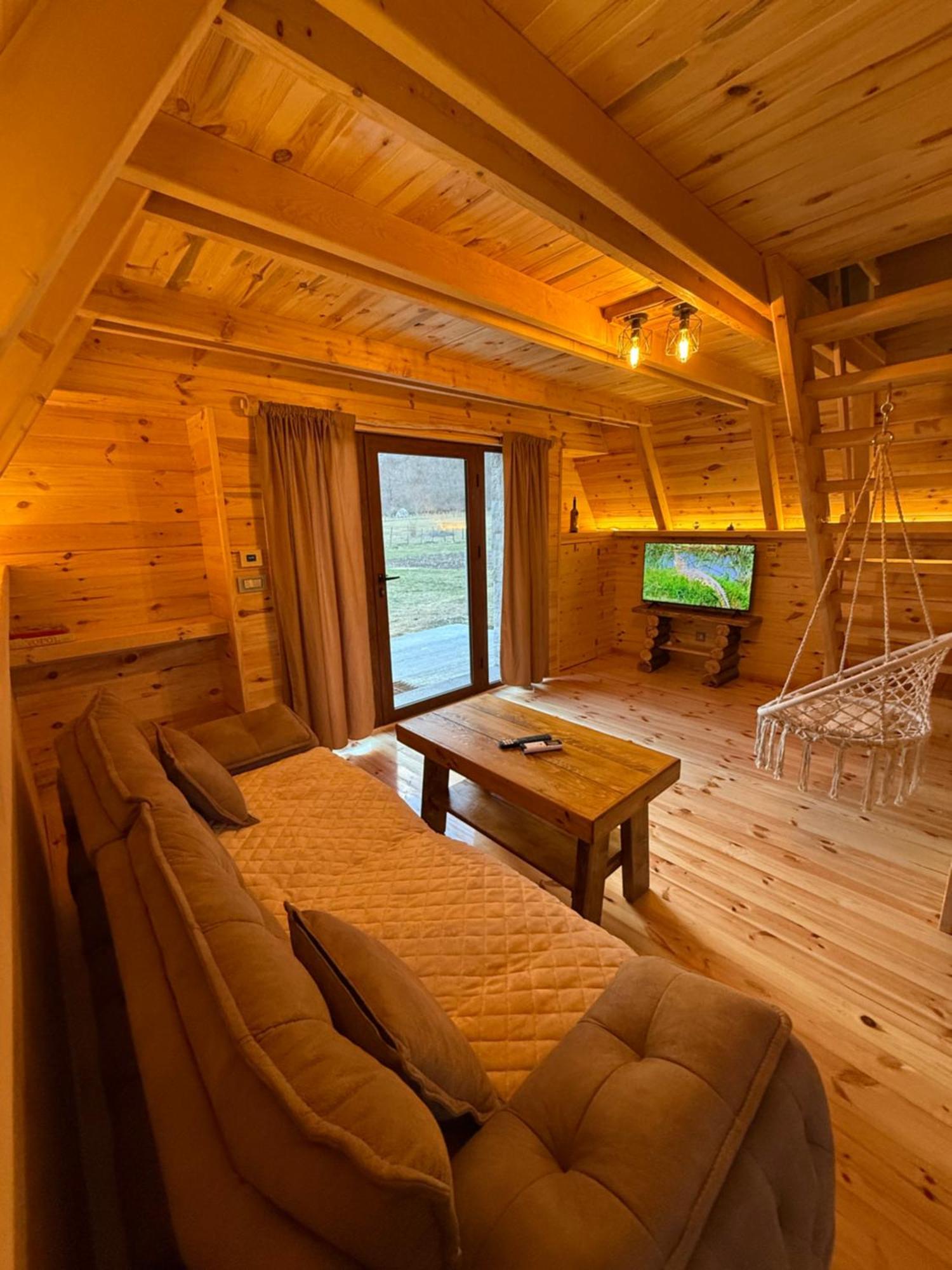 Eco Resort Komarnica Savnik Экстерьер фото